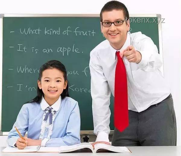 姜昭鹏“缺考”背后的幽默与创新思维